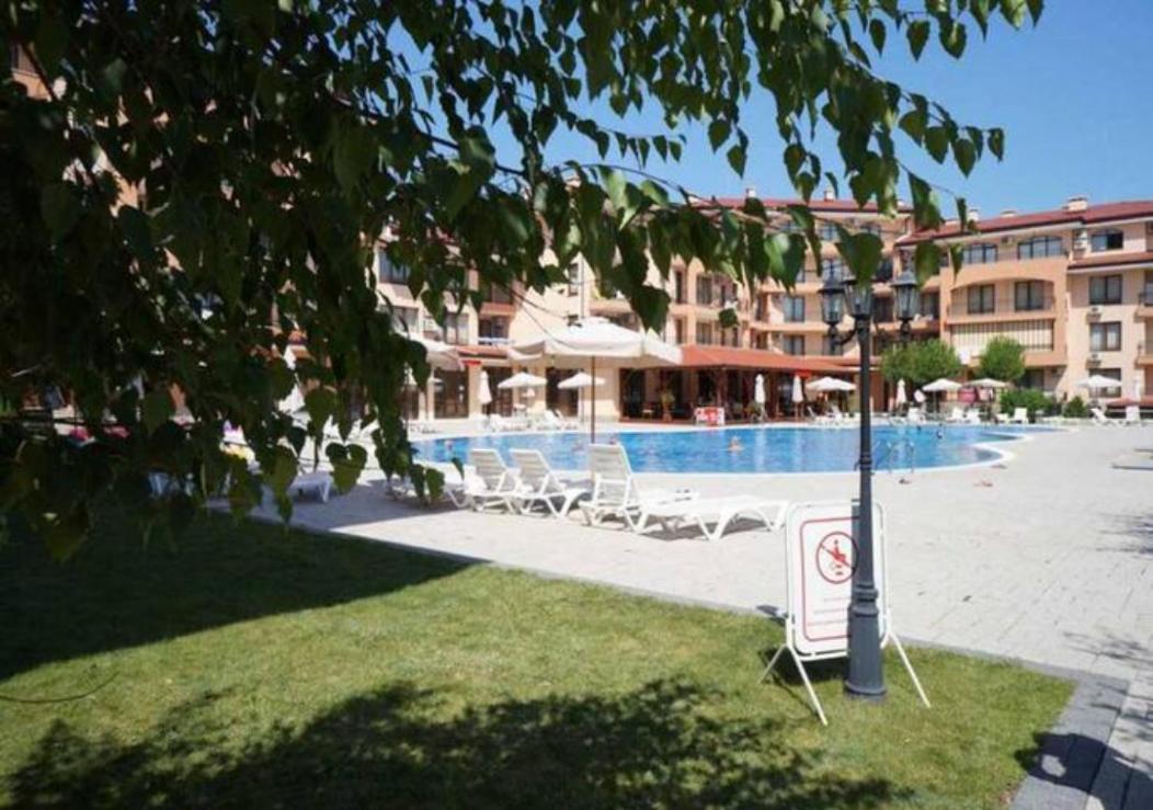 Sunny Star Dreams Condo W Prime Location, Pool, Sea View Sveti Vlas Exteriör bild